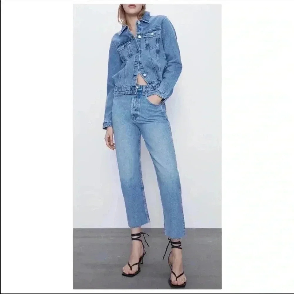 ZARA Trafaluc Denim Jacket Size Medium